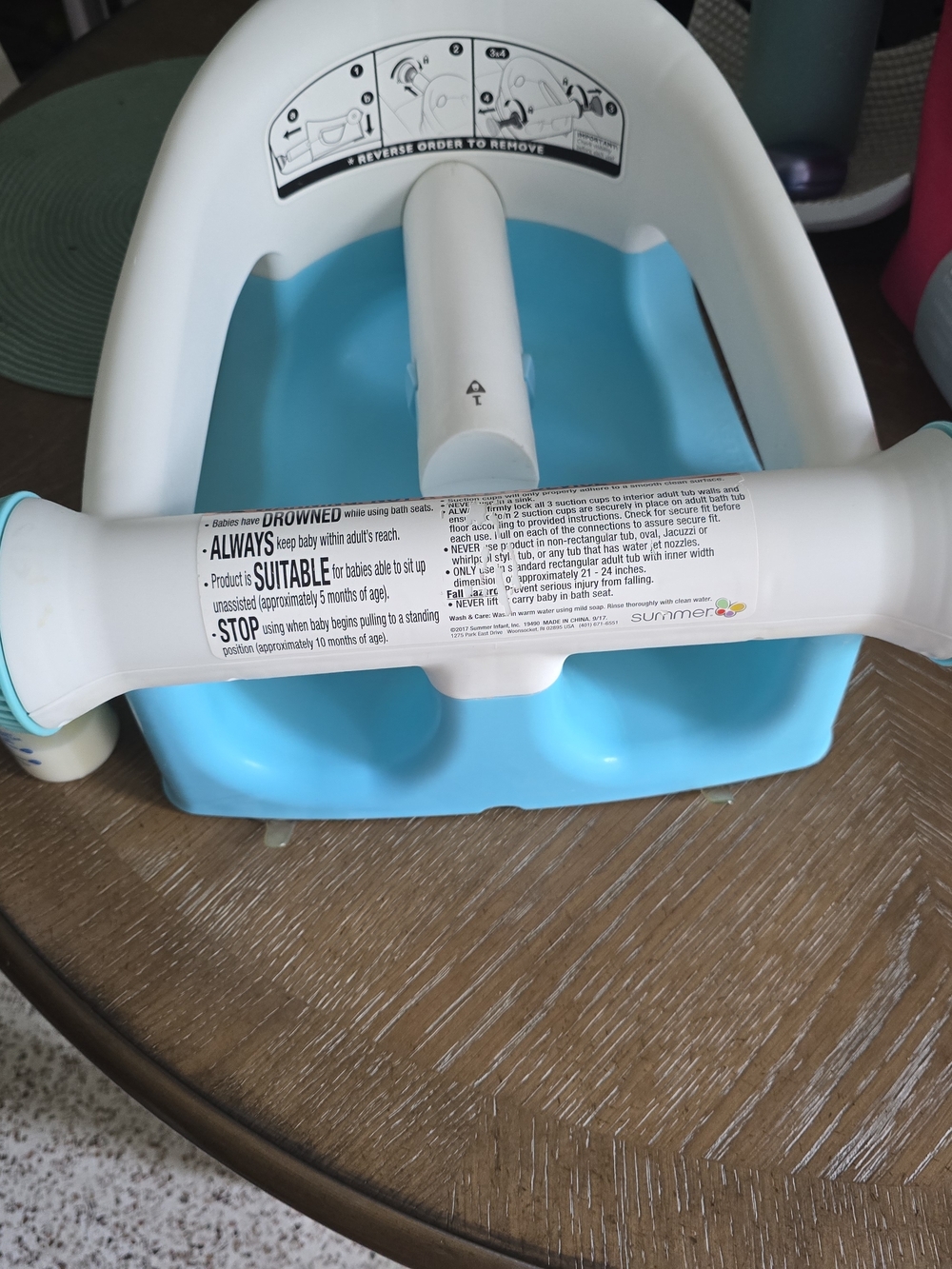 Blue and White Baby Bath Seat